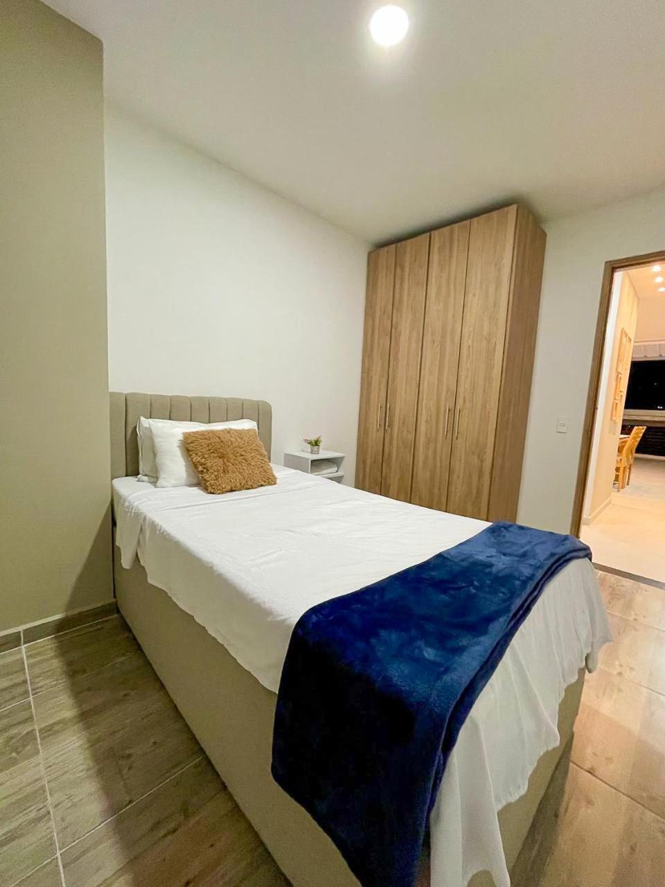 Apartment 601s Penthouse Moderno Con Parqueo Incluido *