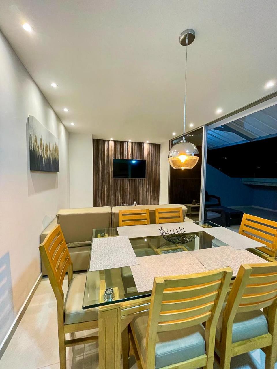 601s Penthouse Moderno Con Parqueo Incluido Apartment *
